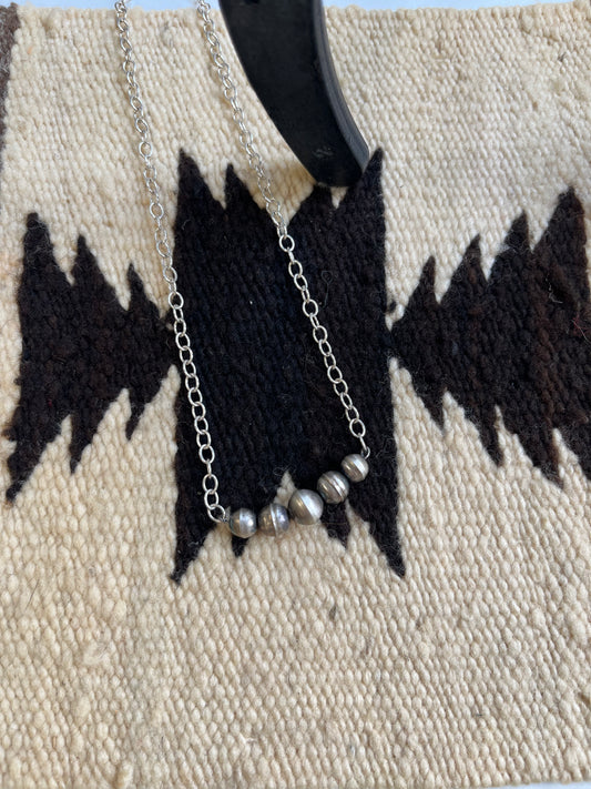 Navajo Pearl Beaded Bar - 16"