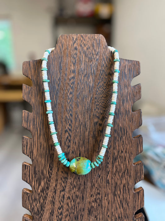 Hubei Turquoise, White Buffalo and Chip Necklace - 20"