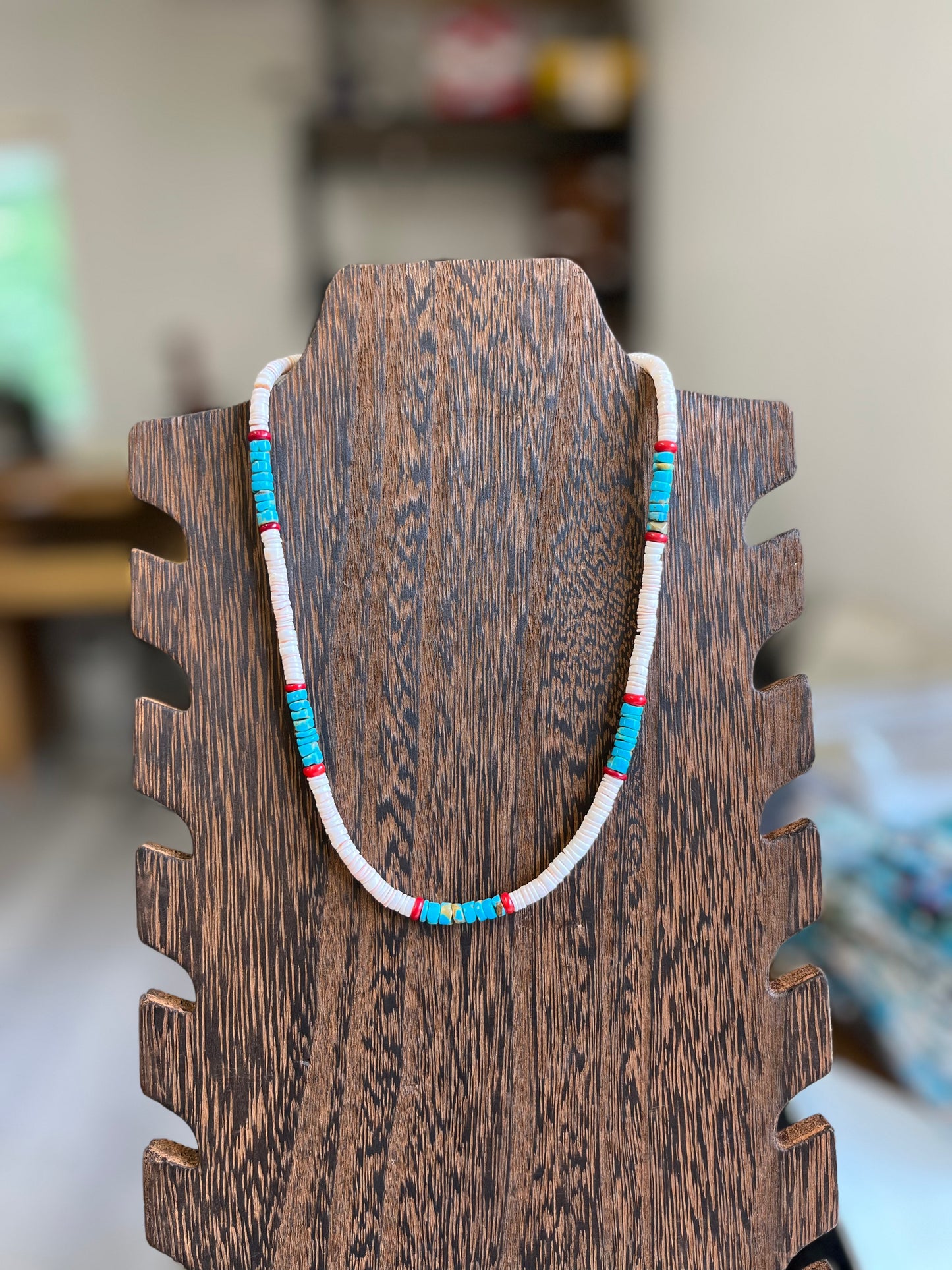 Pink Conch Coral and Turquoise Necklace - 17"